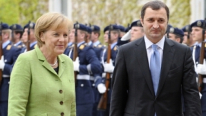 Влад Филат едет к Ангеле Меркель. Узнай программу визита премьера