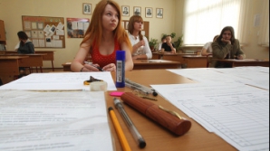 Шесть тысяч выпускников лицеев провалили экзамены на степень бакалавра