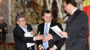 "Единое обращение" лидеров АЕИ: Просим избирателей поддержать Дорина Киртоакэ. Гимпу: Я очень рад!