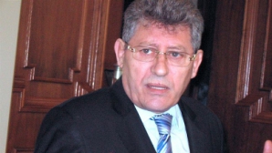 Гимпу: Наш подсчет показывает, что состится второй тур из-за низкой явки и разногласий в АЕИ