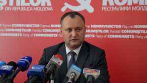 Предложение Додона: "Вода для Бачоя, троллейбус в Ставчены, дороги для Будешт и хороший мэр для Колоницы"