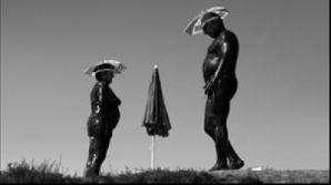 Гимпу уходит в отпуск: Еду принимать грязевые ванны. Там никого не видишь и не слышишь. Это дешевле!