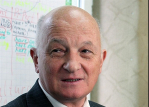 Нантой: Формузал не виноват. Это политики проституируют проблему изучения румынского языка