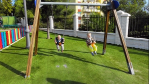 Американские кадеты установили игровую площадку в военном городке Данчен