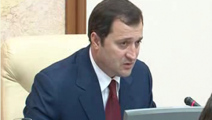 Влад Филат представит доклад о результатах консультаций во вторник