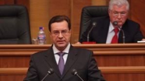 У Лупу есть шанс: «попросить» каждого депутата-коммуниста в отдельности