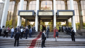 ЛДПМ: Мы не хотим входить в парламент, как злоумышленники. Лупу: Начинается!