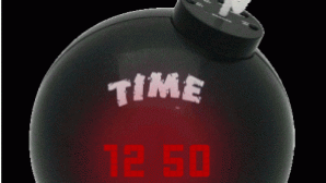  Австралийская полиция спасает девушку от «бомбы-ошейника»