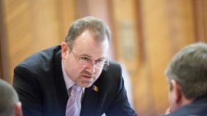 Годя: Депутаты парламента не заслужили отдыха. Проблемы Молдовы на каникулы не уходят