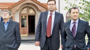 О похоронах АЕИ, премьере Лупу и наморднике для оппозиции