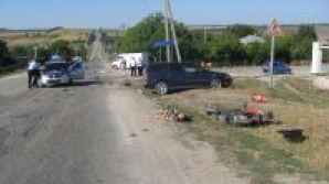 Женщину на мопеде сбил автомобиль