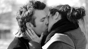 Исследование: Итальянцы – лучшие специалисты по поцелуям