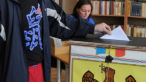 Досрочных парламентских выборов не избежать, считают некоторые аналитики