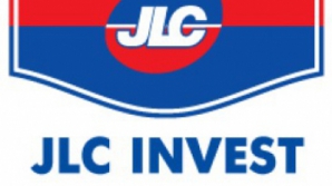 Вооружённые полицейские заблокировали доступ на молокозавод «JLC»