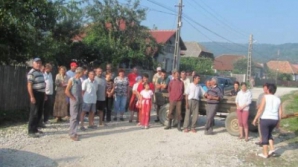 Жители села Маловата заблокировали трассу Оргеев-Резина