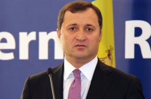 Филат: Все громкие дела требует себе прокуратура, и они там и исчезают