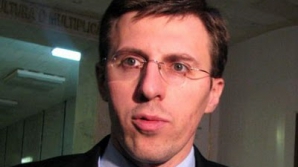 Киртоакэ о "рейдерских атаках гриппом" и наилучшем способе продажи медикаментов