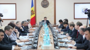 Отношения премьера Влада Филата с министрами ДПМ и ЛП