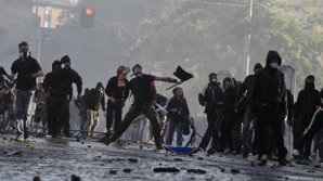 В Окленде участники движения "Захвати Уолл-Стрит" заблокировали работу порта 