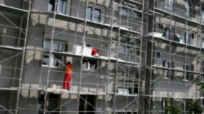 Молдаванин упал с высоты шести метров на одной из российских строек 