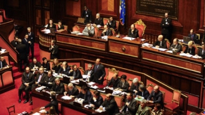 Правительство Италии дало присягу. ВВС: Кабмин состоит "из одних только экспертов, а не политиков"