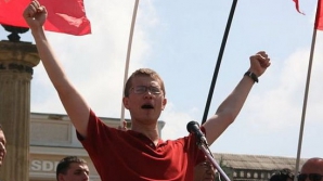 Ответ комсомольцев своим коллегам, покинувшим партию