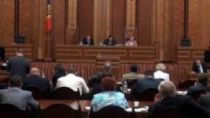 "Правовой нигилизм" - так трактуют аналитики аннулирование первой попытки выборов президента