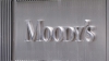 Moody's понизило кредитные рейтинги трех ведущих французских банков 