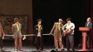 Заключенные на сцене театра имени Михая Эминеску (ВИДЕО)