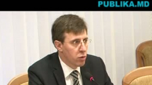 Политико-административный беспорядок в мэрии: Советники приходят, чтобы уйти