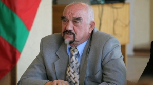 Прощальное обращение Смирнова: Ухожу, чтобы не перечить воле народа 