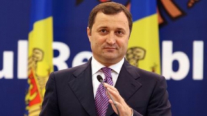 Премьер отступает: Я не обещал перестановок в правительстве 