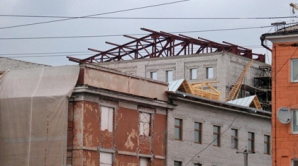 Ярые противники мансард: Жильцы домов по улице Димо грозятся подать в суд на мэрию 