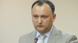 Додон предупреждает Воронина о том, что ПКРМ вновь покинут члены партии