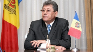 Михай Гимпу, скачки и президентские выборы