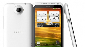 HTC объединила три смартфона под брендом One