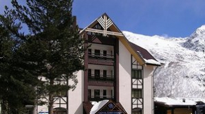 Заботливые социальные работники отправляли на отдых родственников вместо пенсионеров