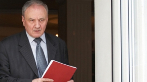 ЛДПМ, ЛП и ДПМ представили специальной комиссии документы Николае Тимофти