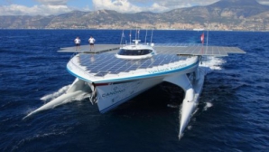 Вокруг света без топлива: катамаран PlanetSolar на солнечной энергии завершает путешествие (ВИДЕО)