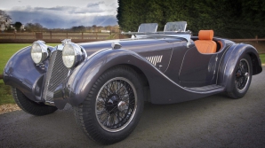 Представлен первый спорткар возрожденной марки Atalanta