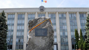 Социалисты обеспокоены действиями ПКРМ: Действительно ли коммунисты хотят убрать «камень Гимпу»?