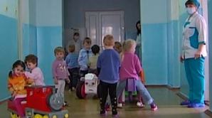 Родители, чьи дети, возможно, заболели туребкулезом, вправе требовать возмещение морального и материального ущерба