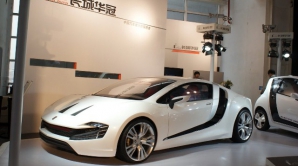 Китайцы показали в Пекине неспортивный суперкар CH Auto Lithia