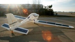 Самолет New Elektra One работает от солнечных батарей