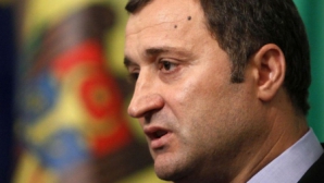 Филат предложил премьеру Израиля начать переговоры по либерализации визового режима