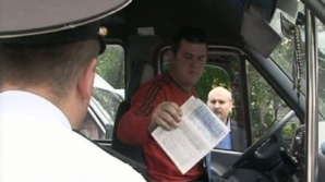 Дорожная полиция проверяет соблюдение правил водителями маршруток