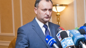 Додон обижен на коммунистов и демократов