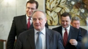 Почему в Молдове, как в той пословице, гниет голова