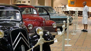 Князь Монако Альбер II распродает часть коллекции раритетных машин 