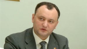 Додон рассчитывает на поддержку ПКРМ в вопросе отставки Шляхтицкого